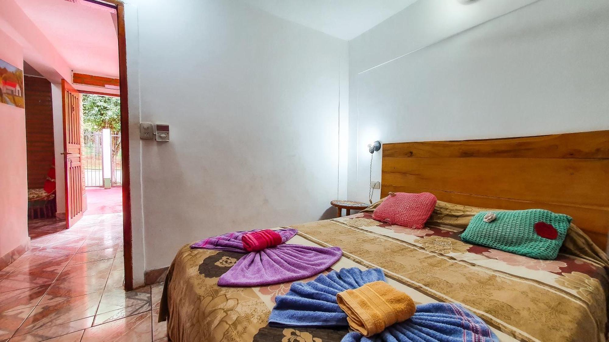 El Paraiso Apart Hotel プエルト・イグアス エクステリア 写真